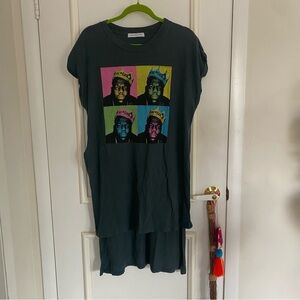 Free People Daydream Biggie Smalls Crown high low tshirt